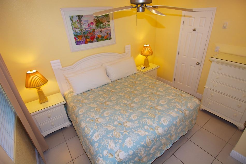 One Bedroom Ocean Front Condominium